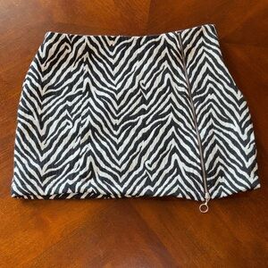 Pull & bear size m skirt